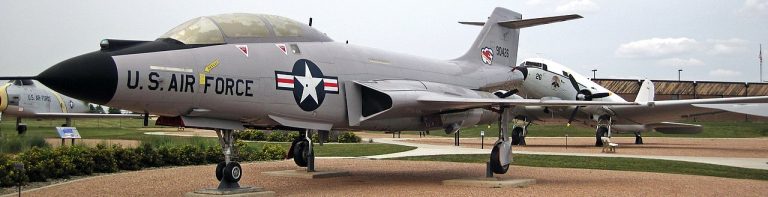 United States Air Force McDonnell Aircraft F 101B Voodoo interceptor fighter plane 2 (42293694380)